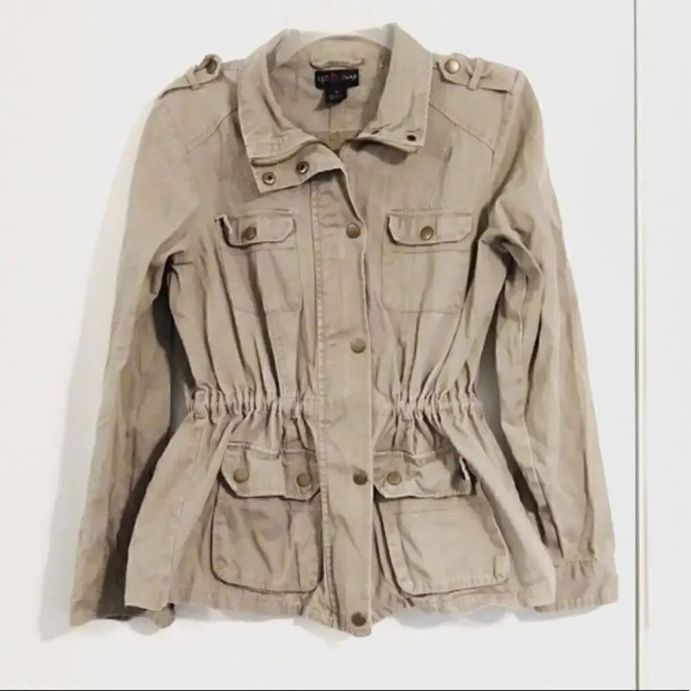 Red Snap Tan Zip Up Field Utility Jacket